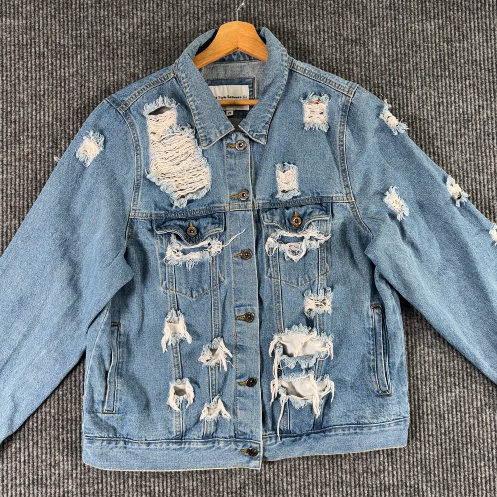 Oversized‎ Distressed Denim Jacket Womens 2X Blue Trucker Grunge Y2K Layering